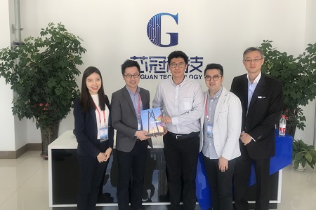 參訪大連高新區內的半導體高科技企業芯冠科技